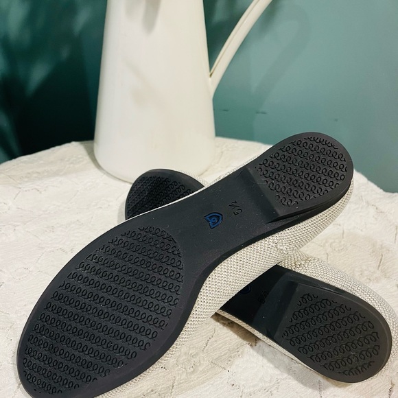 NEW ROTHY’S FLATS - Picture 6 of 11